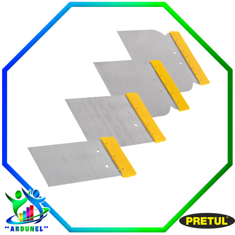 SET DE 4 ESPATULAS FLEXIBLES CON MANGO DE PLASTICO